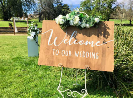 Wooden Welcome Sign - Large