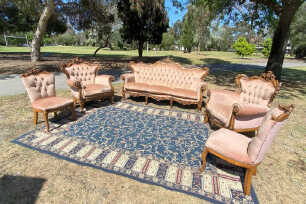 A Vintage Lounge Suite package for an outdoor event